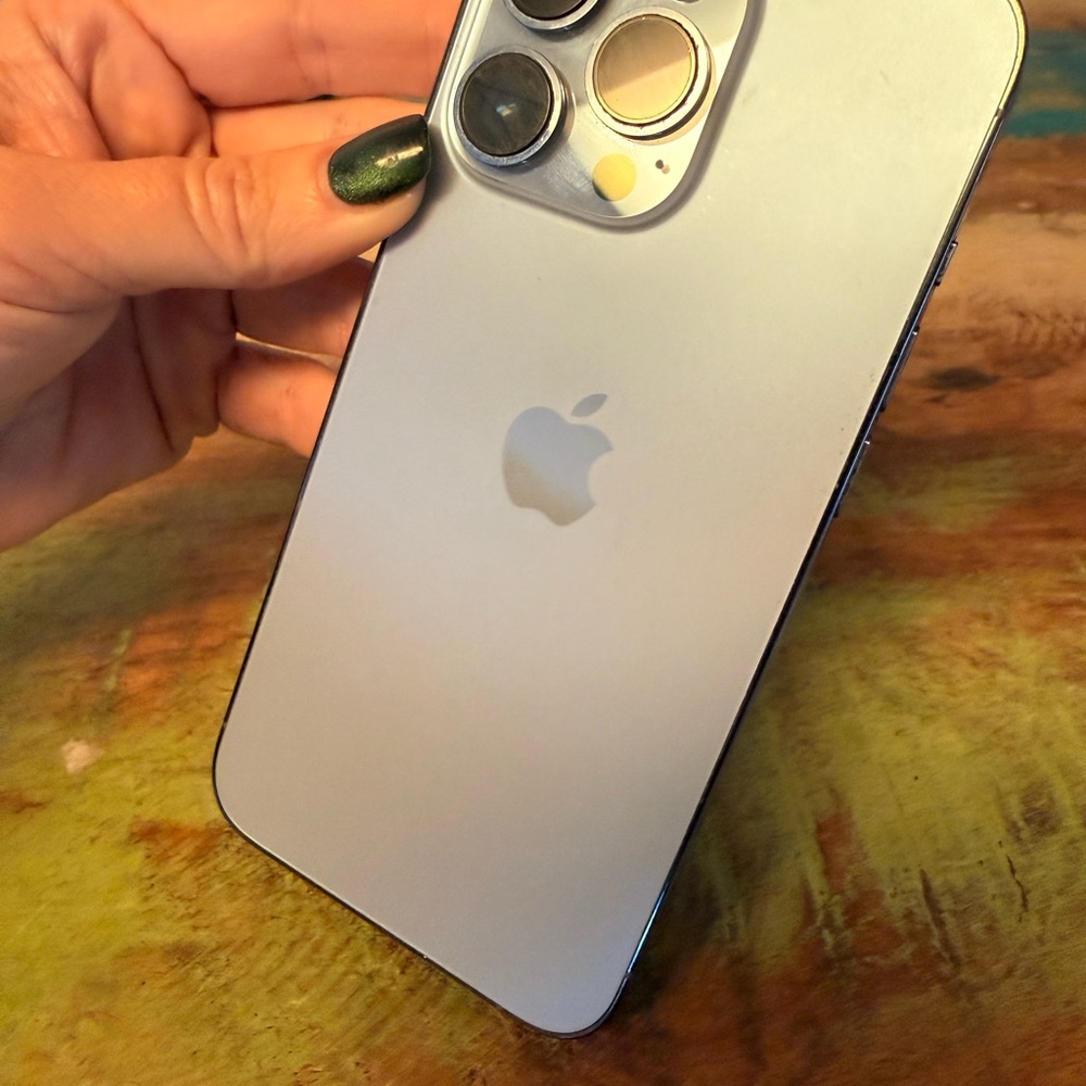 iPhone 13 Pro 128gb Unlocked Sierra Blue great condition